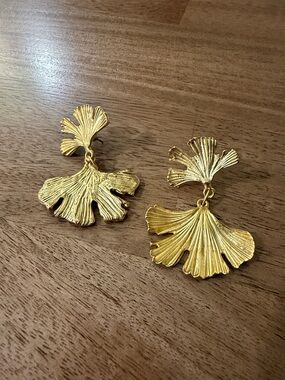 Gold Ginkgo Leaf Drop Earrings - Women Jewelry